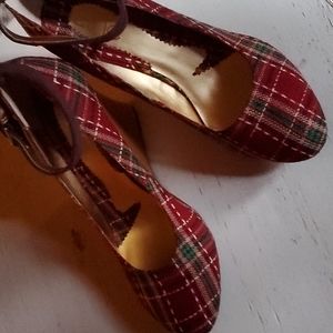 Plaid Anklestrap Wedge PUMP